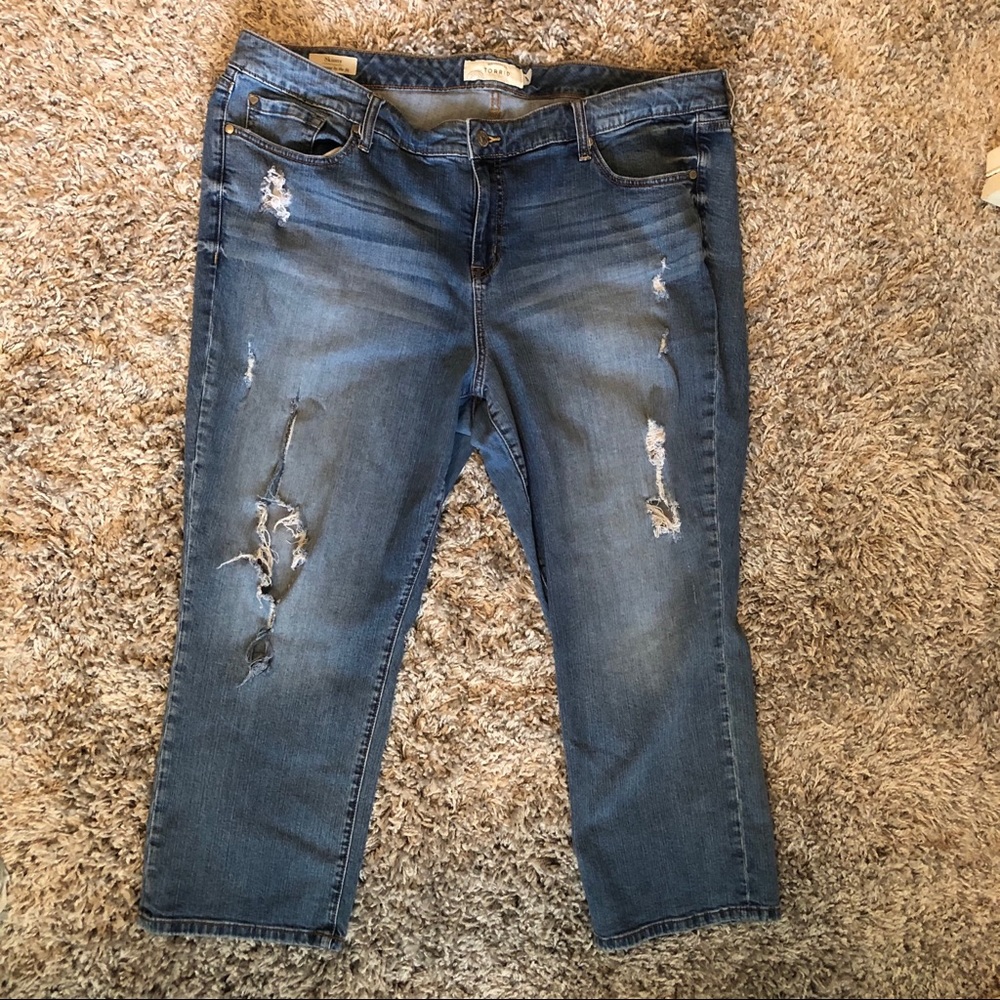 Torrid ripped skinny jeans 24